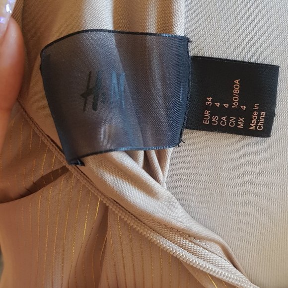 H&M // Beige Gold Maxi Halter Dress - Picture 5 of 6